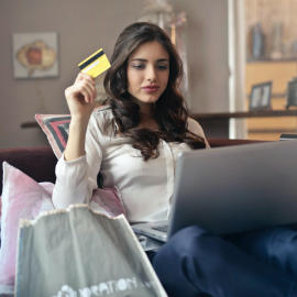 受注生産型　越境EC　アパレルブランド立上ロジスティクス支援